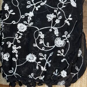 Elegant Black and White Floral Women's Shawl